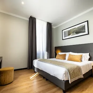 Hotel The Cross Rom